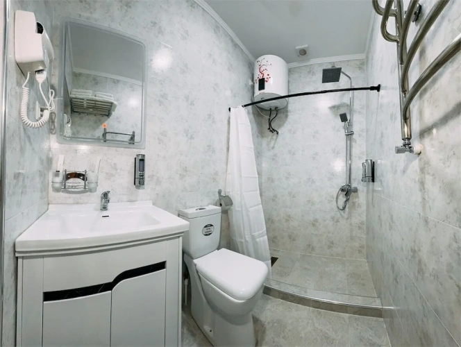 Standard Double room with city view