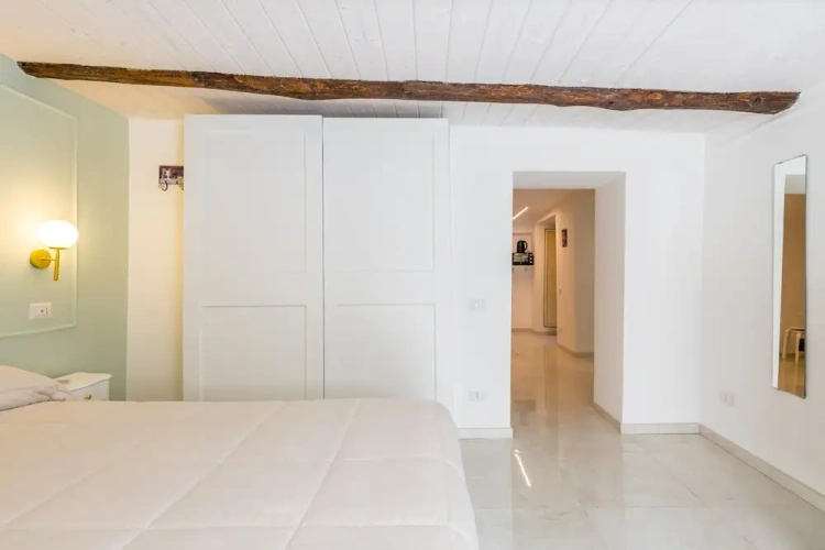1 Bedroom Double Apartment