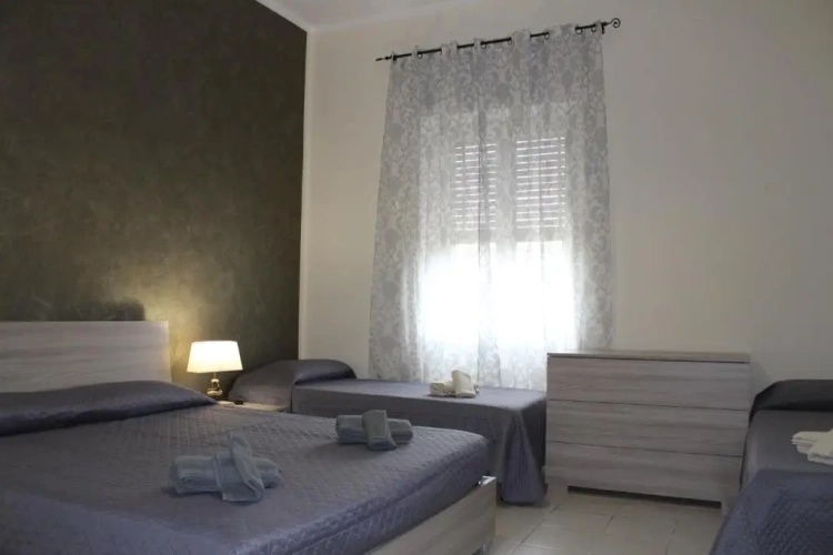 Standard Quadruple room