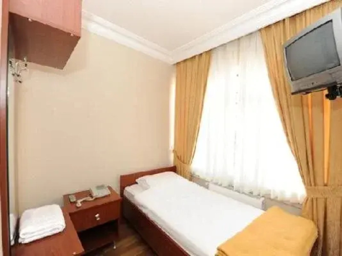 Hotel Rajhans