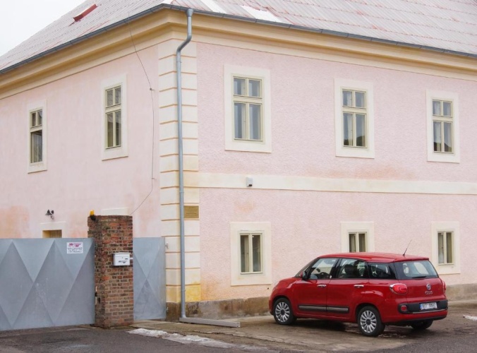 Standard Apartment