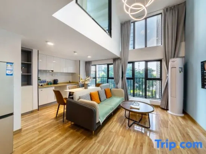 3 Bedrooms Family Suite with garden view