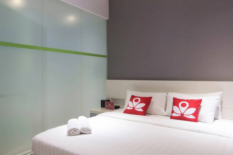 ZEN Rooms Macallum
