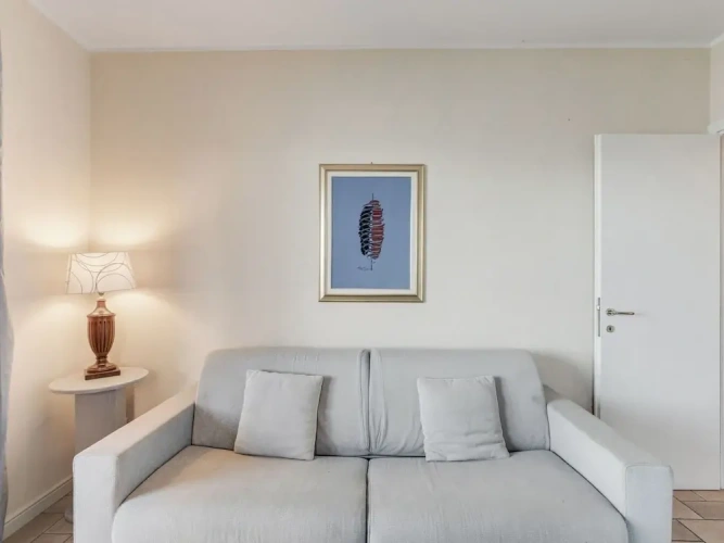 Single Apartment