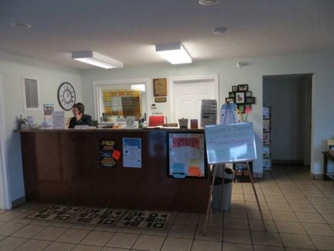Shoreside Inn & Suites photo 27