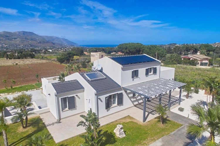 Deluxe Villa