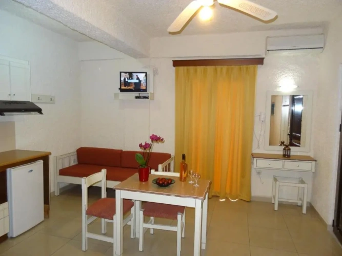 Executive Studio