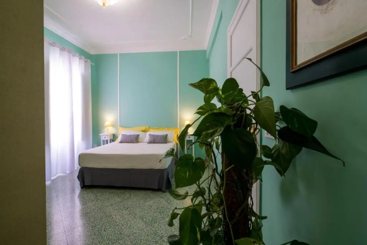 Mille e una Notte / Station Apartment