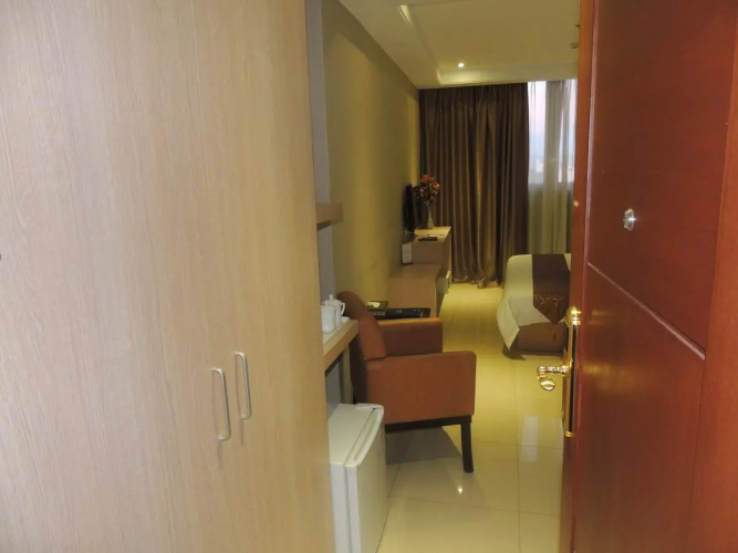 ZEN Premium Dela Chambre Hotel Manila