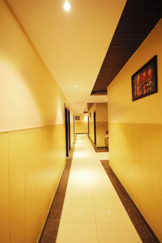 Hotel Bhagyaraj Palace Keshavpuram