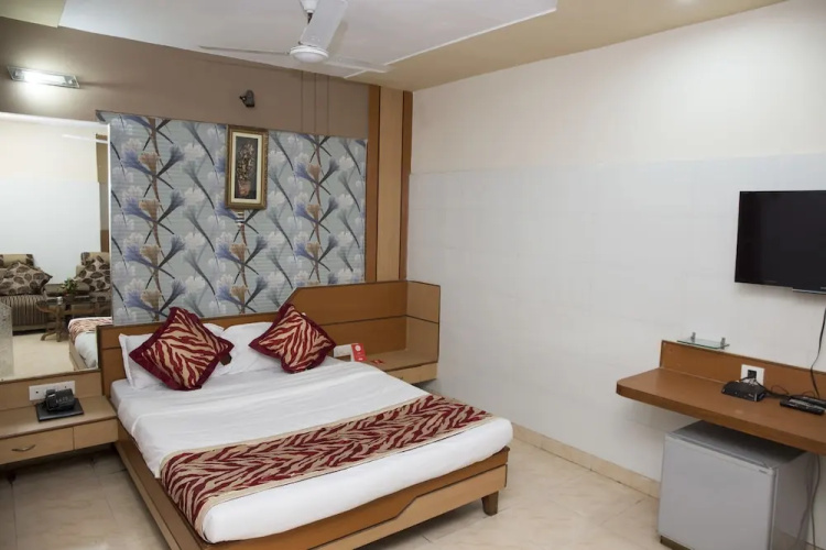 OYO 3501 Hotel Mahabir Galaxy