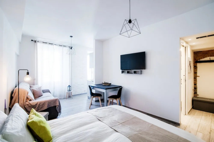 MyHomeInComo - S&O Apartment