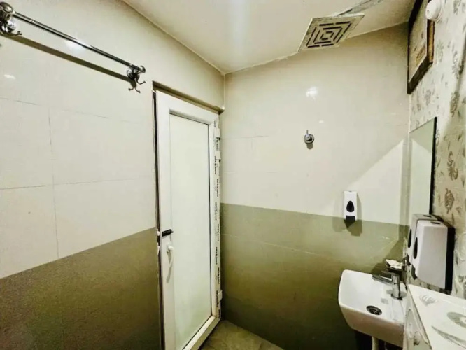 Hotel M K Grand