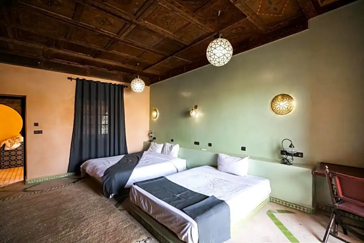 Hotel NOMAD PALACE
