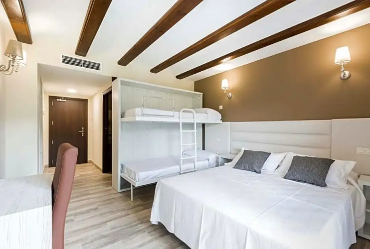 hotel Atiana