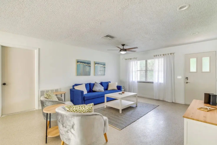 2 Mi to State Parks! Crystal River Home w/ Yard