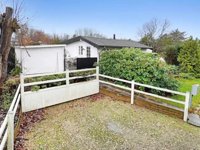 5 Star Holiday Home in Dronningmolle