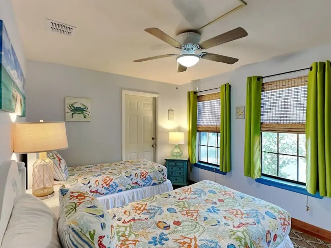 Sun Harbor Cottages