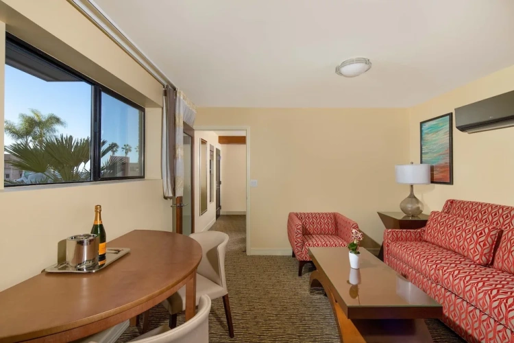 1 Bedroom Double Suite