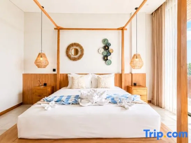 4 Bedrooms Villa