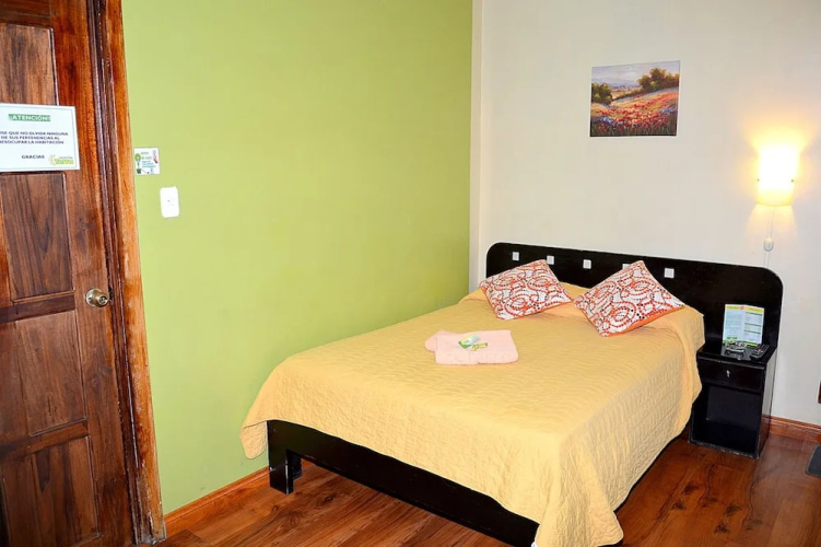 Hostal Terra 3 Base Aerea
