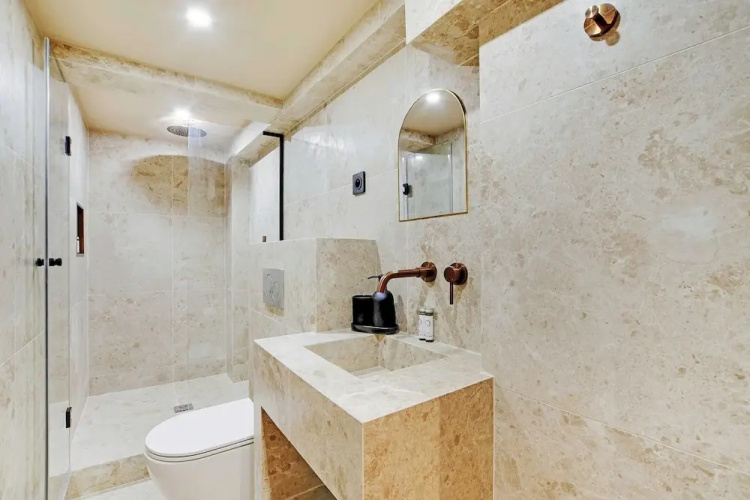 Elegance and Refinement for 10 - Montorgueil