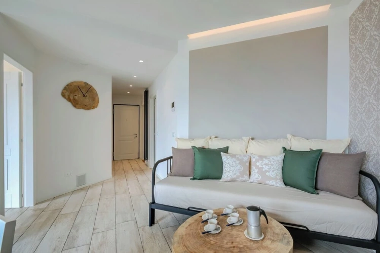 2 Bedrooms Family Apartment