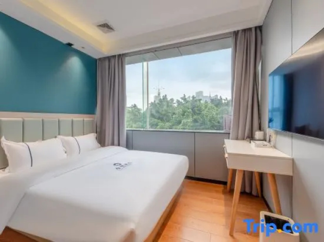 Quanyue Hotel