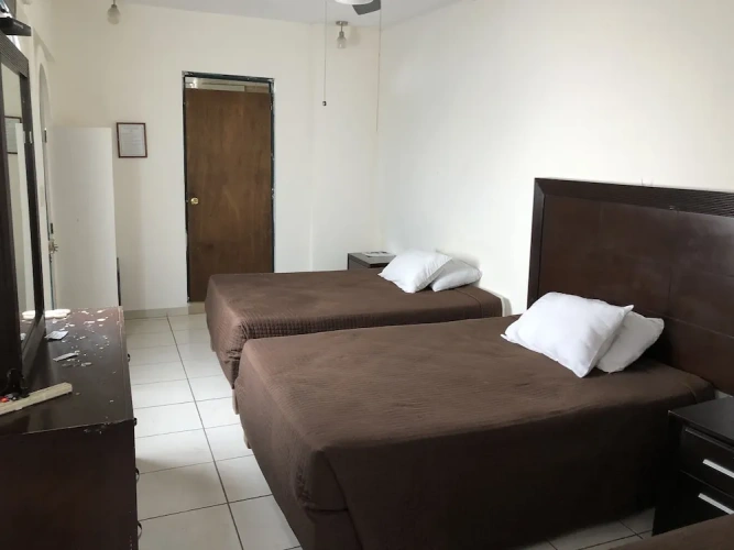 Economy Triple room
