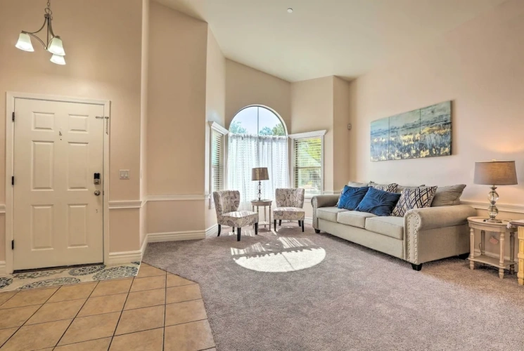 4 Bedrooms Cottage