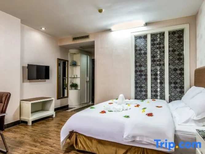 Deluxe Double Suite