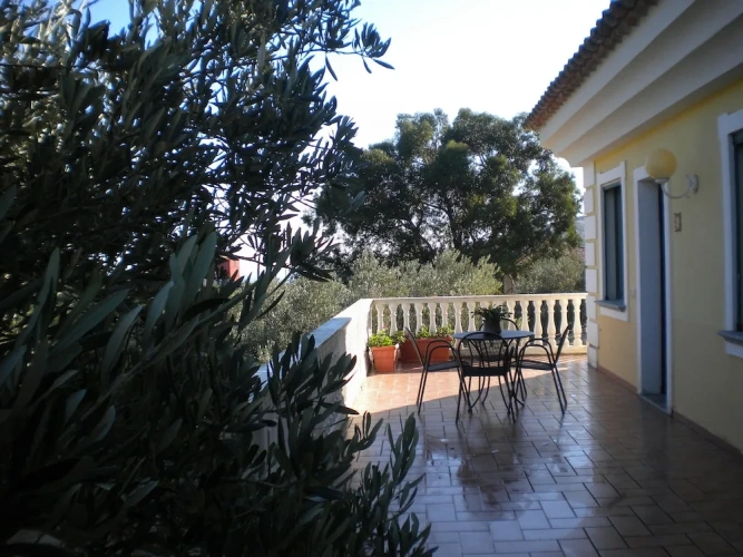 2 Bedrooms Comfort Apartment with garden view