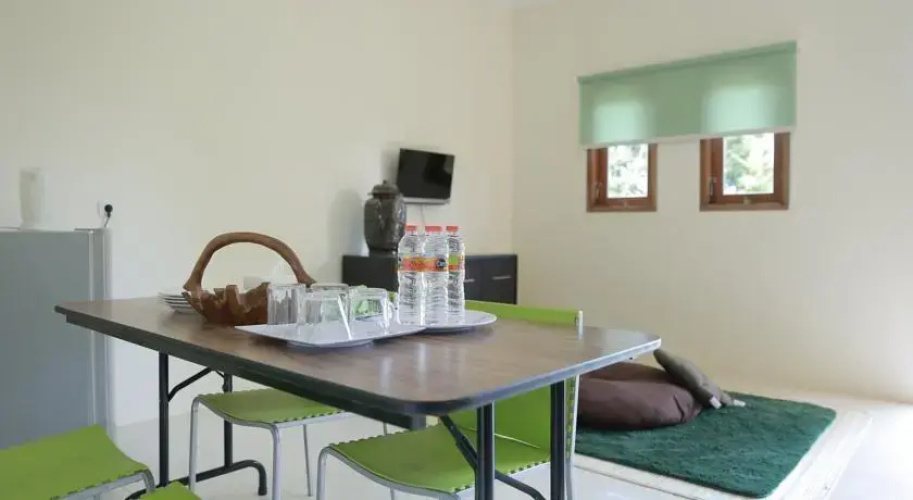 Fresh Green Hotel & Kebun Fresh Green