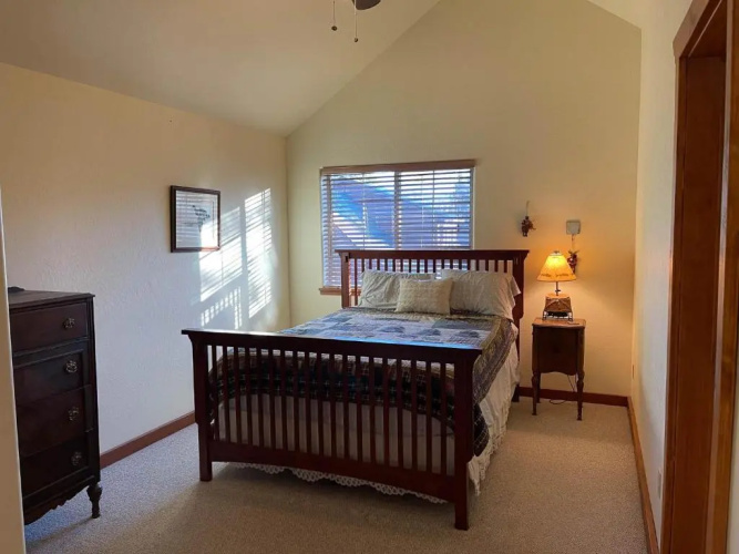 Bear Paw Lodge