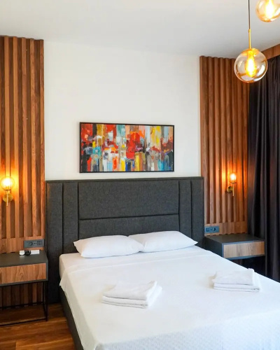 La Vida Hotel