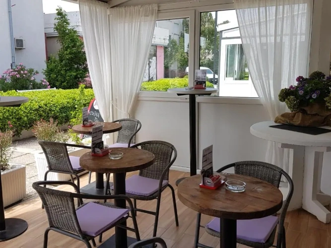 Apartment with balcony and with sea view