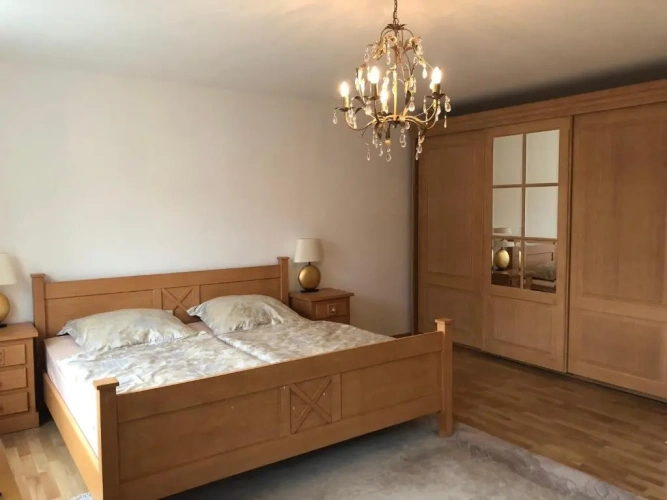3 Bedrooms Cottage