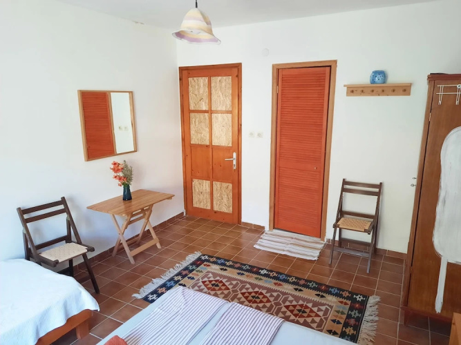 ada-art guesthouse