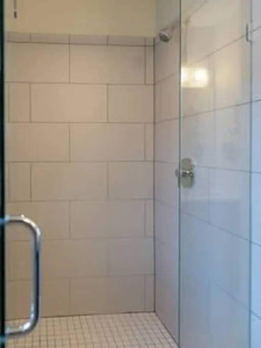 2 Bedrooms Villa