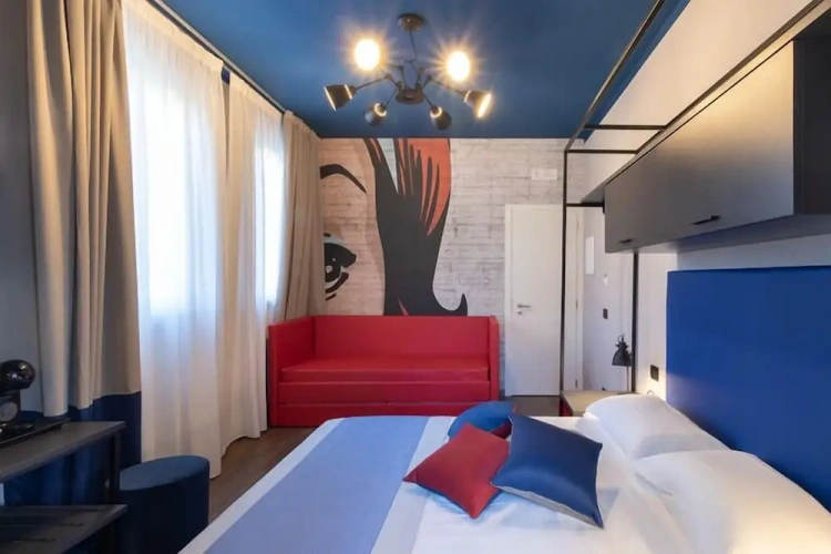 Classic Triple room