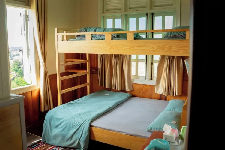 Deluxe Quadruple room