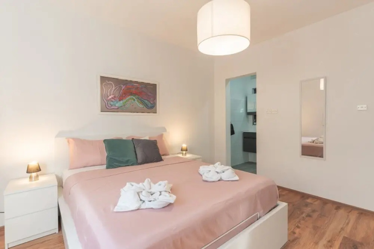 Charming 2-Bed in Swieqi