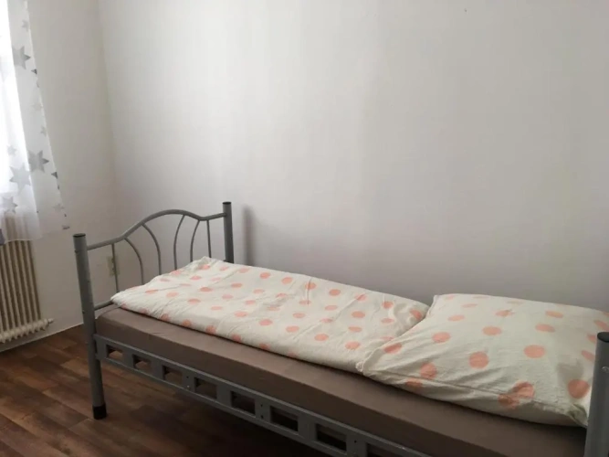 Economy Triple room