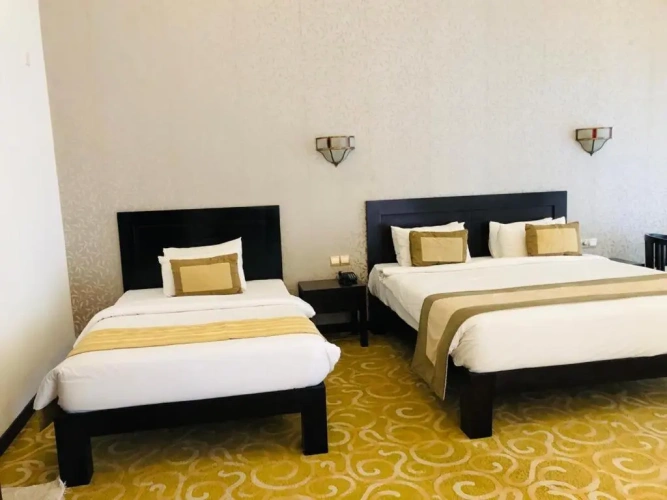 Suite with pool view