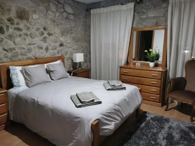 Suite with city view