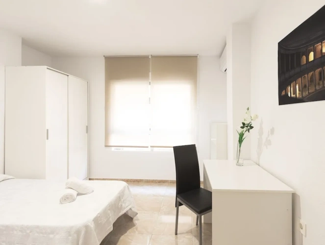 3 Bedrooms Apartment