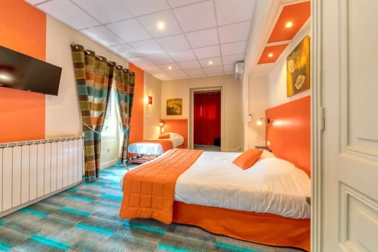 Superior Triple room