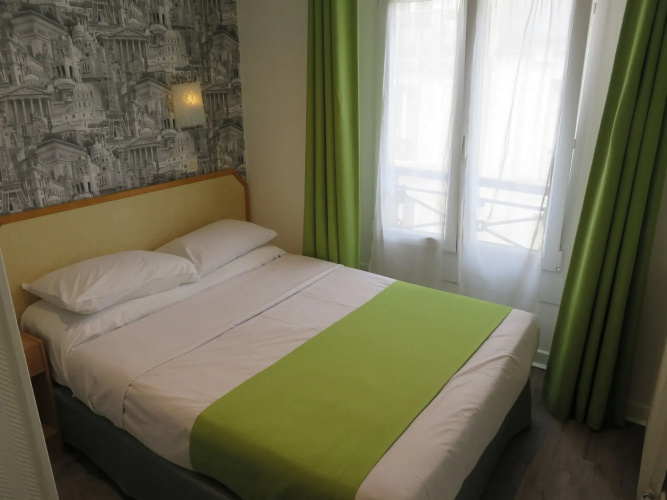 Mary's Hotel République