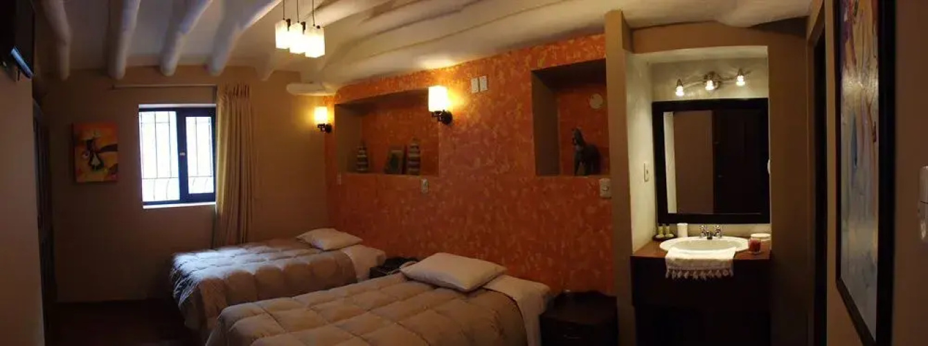 Hostal Illapa Inn