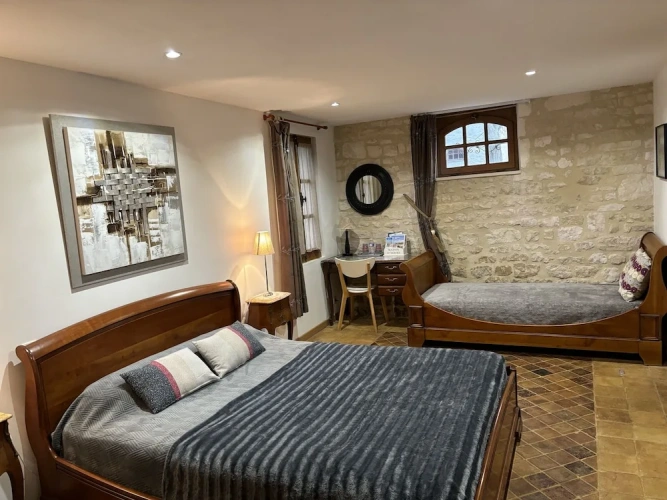 Comfort room